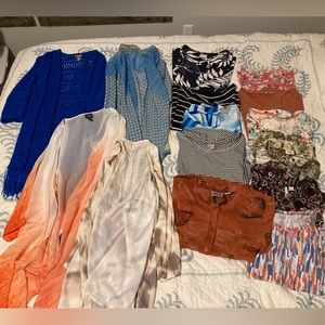 Chicos, Catos, est 1946 bundle 15 pieces